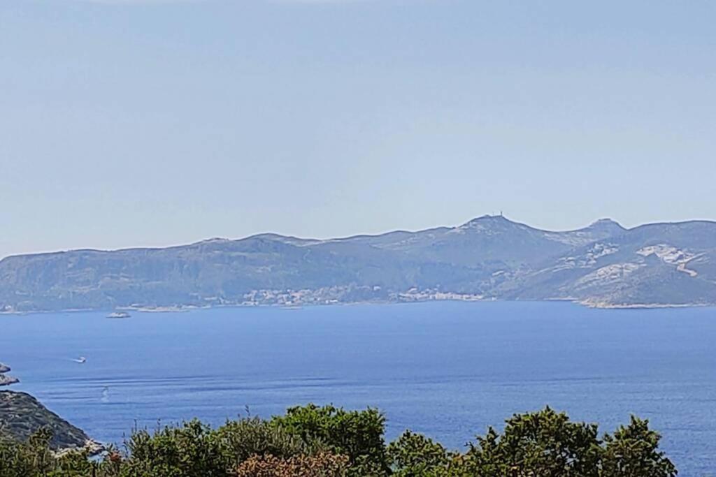 Daire Kaş Güzey apart 3+1 Doğa ve deniz manzaralı *